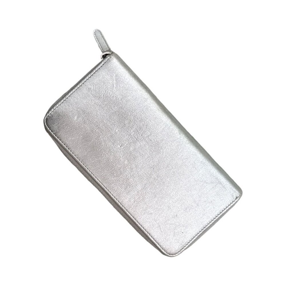 Chanel Airline zip around metallic silver wallet - Picture 2 of 9